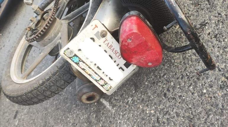 Derrapa motociclista en la Comalcalco-Paraíso, sufre lesiones