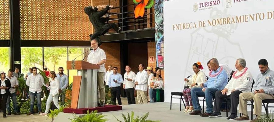 Entrega Sectur a Teapa nombramiento de Pueblo Mágico 