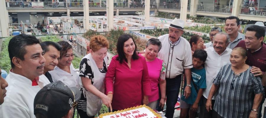 Con misa y mariachis celebran en el Pino Suárez el Día del Locatario