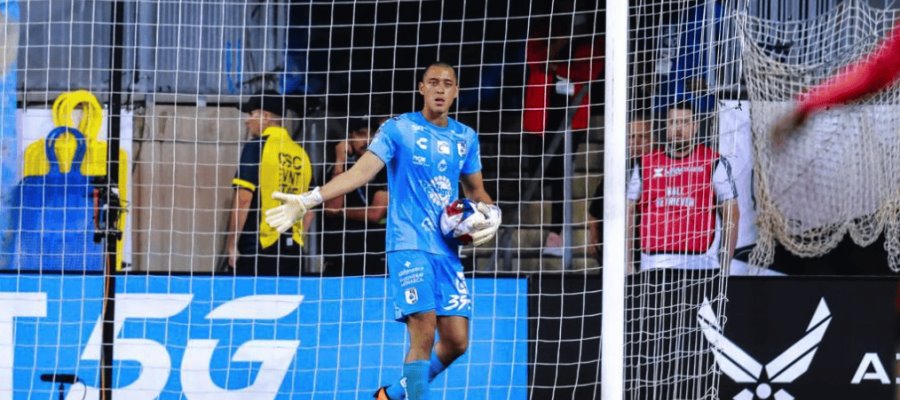 De la mano de Fernando Tapia, Gallos Blancos avanza Octavos de Final