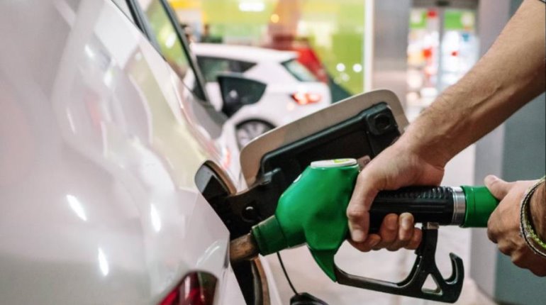 ¡En 27.90 pesos el litro! Vende Pemex las gasolinas más caras del país