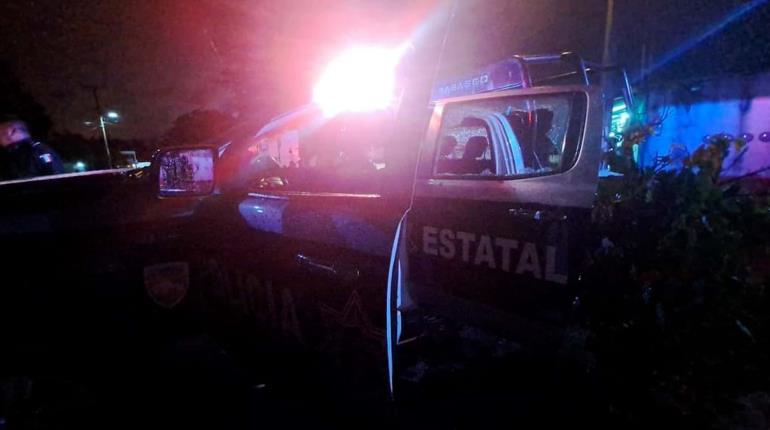 Atacan a policías en filtro de seguridad de la ranchería Guineo 2da; dos resultan heridos