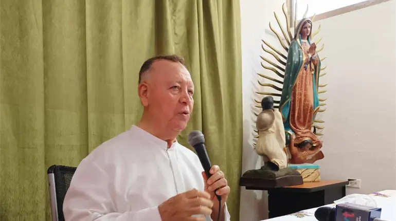 A mirar las cosas buenas de las personas y no sólo lo negativo y agradecer a Dios por todo: Iglesia