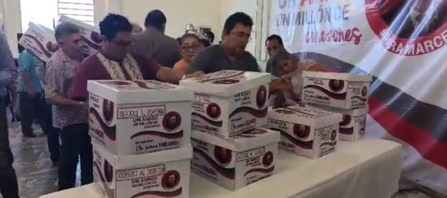 Con ausencia de Evaristo Hernández entregan firmas de apoyo a Ebrard en Tabasco