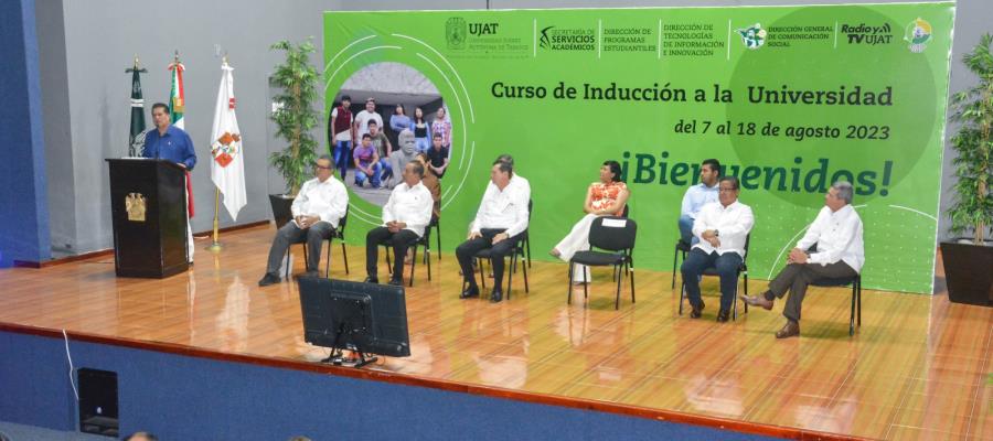 "Ya no es la prepa", UJAT advierte a estudiantes sobre derechos y obligaciones