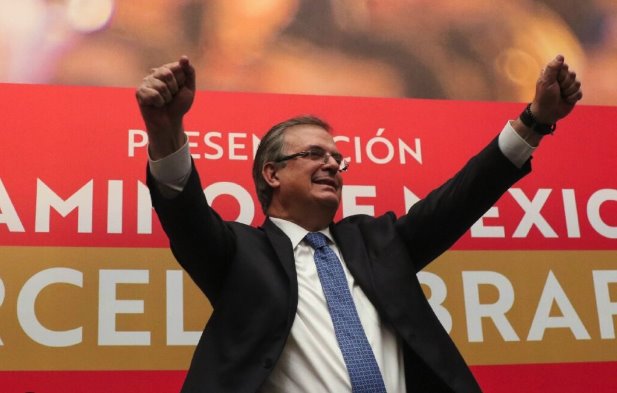 Estrena Ebrard película sobre su vida política basado en su libro "El camino de México"