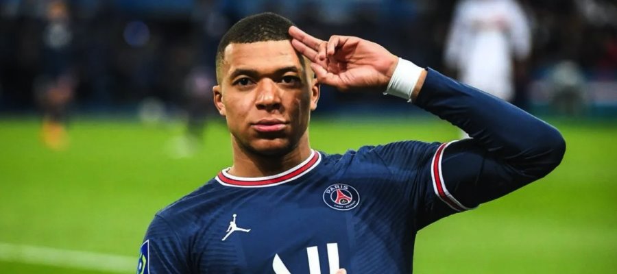 Mbappé desiste de irse al Real Madrid y permanecerá en el PSG hasta el 2024