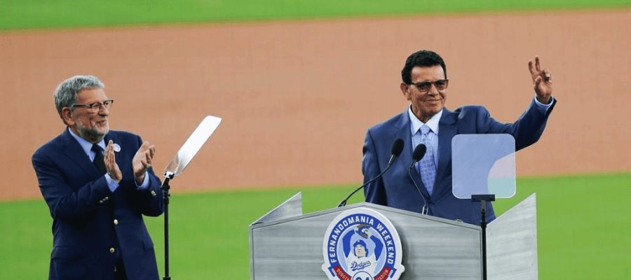 ¡Inmortal! Dodgers retira el número 34 de Fernando Valenzuela