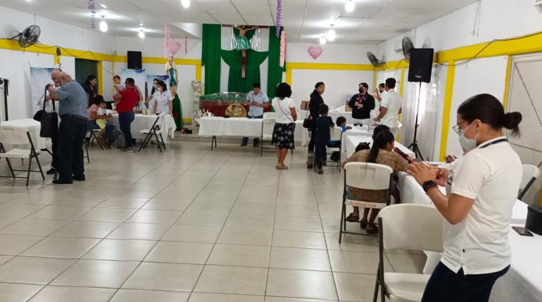 Pediatras realizan jornada de atención médica gratuita en Catedral