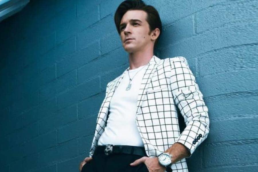 Deleita Drake Bell a la CDMX con show íntimo