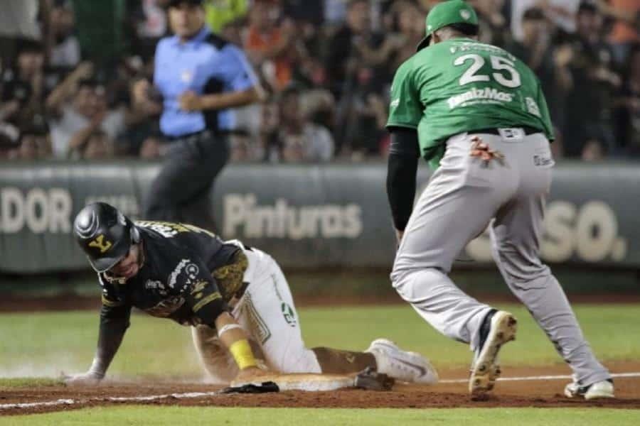 Olmecas al borde de la eliminación de playoffs; cae 10-7 ante Leones