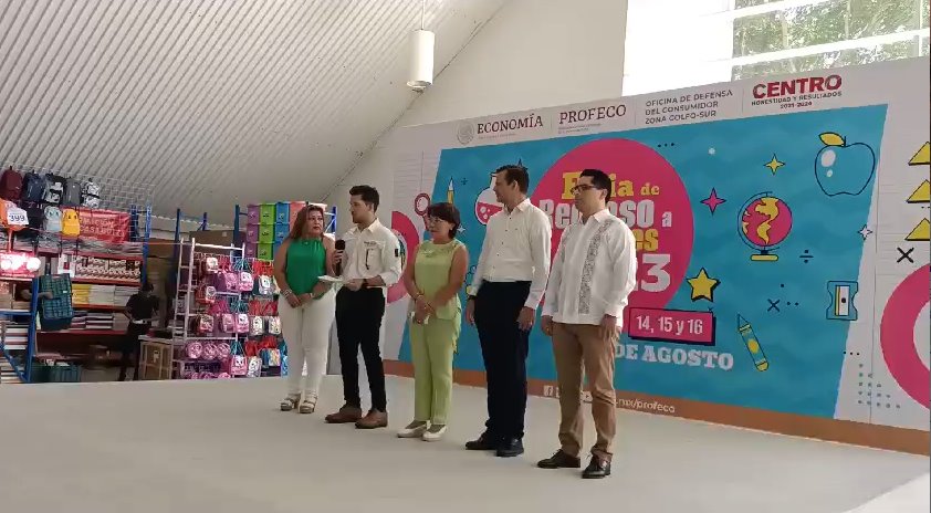 Inauguran Feria del regreso a clases 2023 con venta de útiles en el Gran Salón Villahermosa