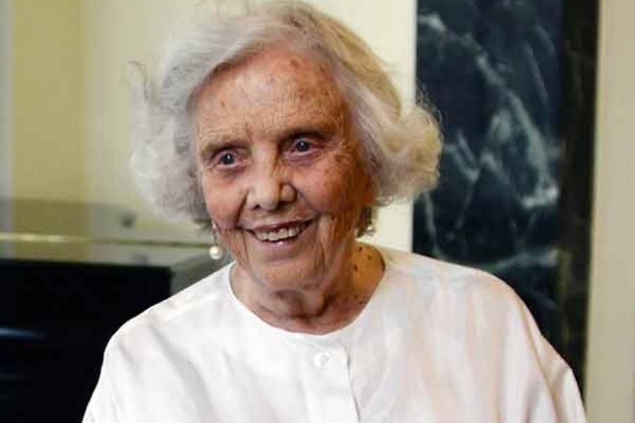 Elena Poniatowska obtiene el Premio Internacional Carlos Fuentes a la Creación Literaria 2023