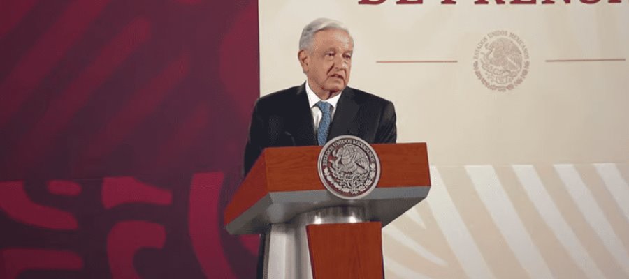 "Estaría feliz apoyándome": AMLO al recordar a su mamá doña Manuelita