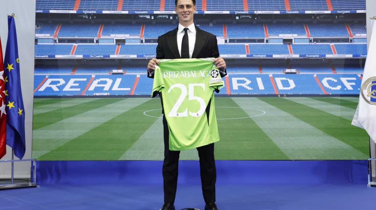 Real Madrid presenta a Kepa como su nuevo portero de para suplir la baja de Courtoi