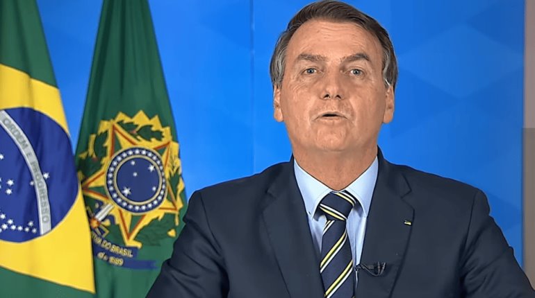 Bolsonaro pidió invadir y manipular urnas de votación a hacker