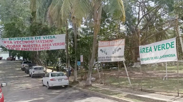 Denuncian habitantes de Bosques de Villahermosa que quieren adueñarse de su área verde