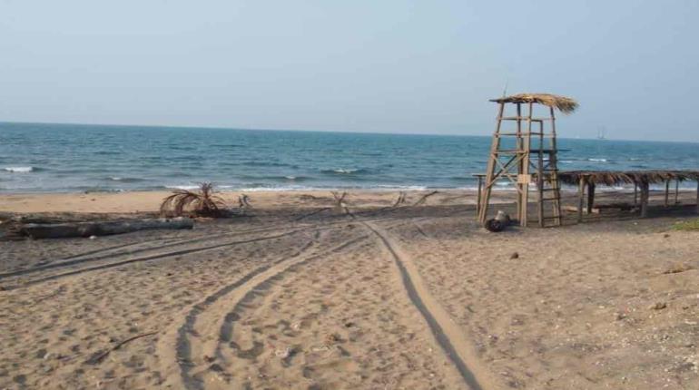 No se reportan incidentes en playa de Sánchez Magallanes, tras levantamiento de alerta por Marea Roja