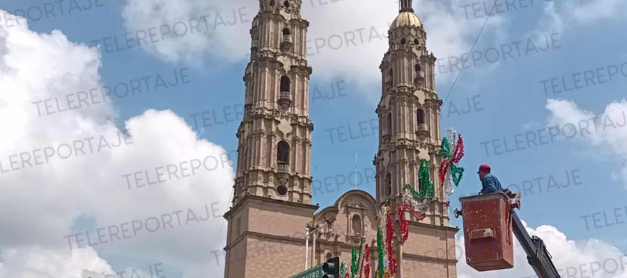 Inversión para luces y adornos patrios en Centro fue de 2.5 mdp