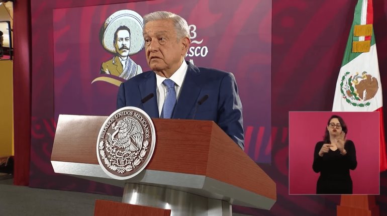 Quema de libros de la SEP en Chiapas es retrógrada y medieval: López Obrador