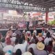 "Habrá libros de texto, lo quieran o no": Obrador