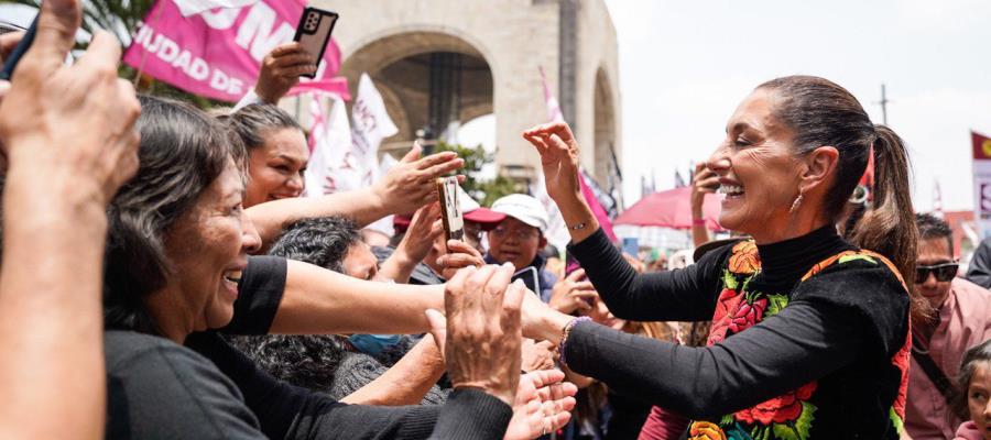 "Voy arriba en las encuestas", dice Sheinbaum al cerrar giras por el país