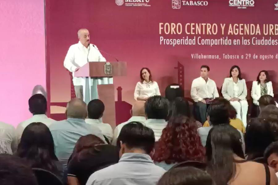 En Centro hay avances pese a quienes no quieran reconocerlo: Gobernador en Foro de Desarrollo Urbano