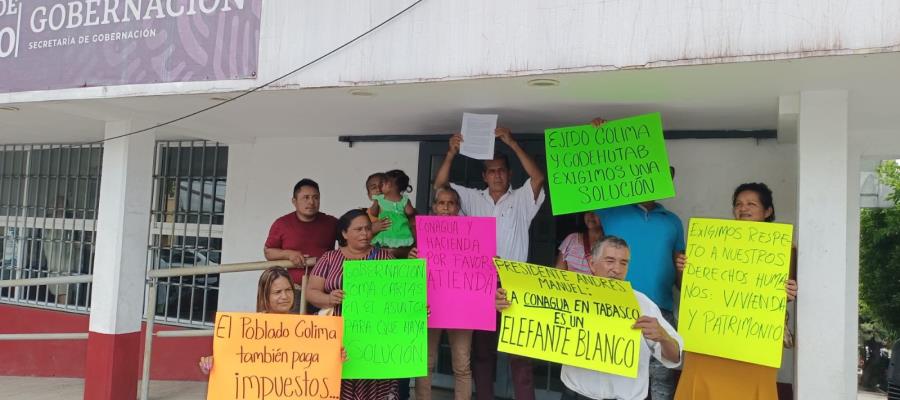 Samaria "se llevó" 3 viviendas por omisión de Conagua: Pobladores de Colima, Cunduacán