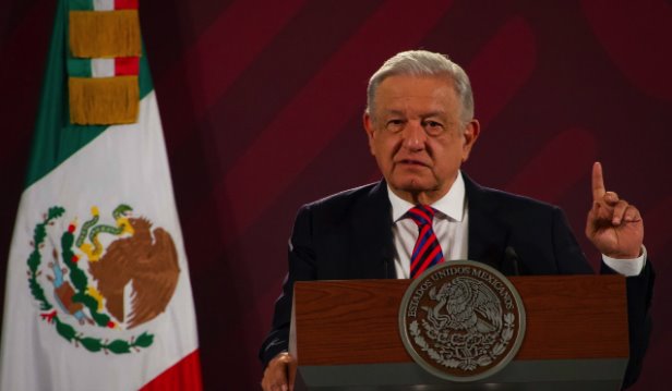 "Gané la apuesta": AMLO tras designación de Xóchitl como aspirante única del Frente Amplio