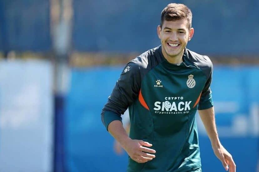 César Montes llega a Almería y este lunes inicia entrenamientos