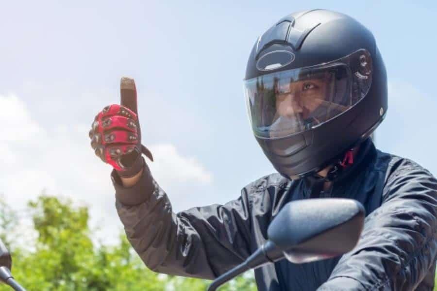 Promueve Cunduacán uso de casco entre motociclistas, advierte tolerancia cero