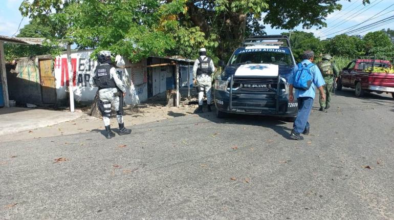 Plagian a 2 policías que patrullaban en Plátano y Cacao