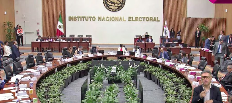 Aprueba INE que precampañas federales arranquen el 5 de noviembre