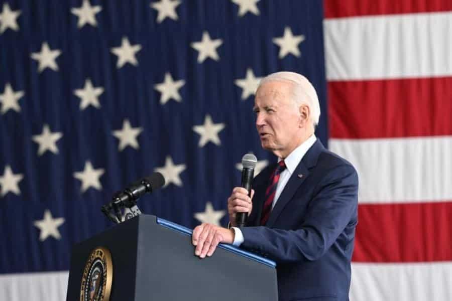 ¡De nuevo! Biden sufre lapsus y alza la voz sin motivo durante discurso en Maryland