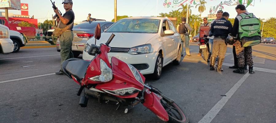 Ebrio sujeto atropella a agente de tránsito en concurrido crucero de Villahermosa