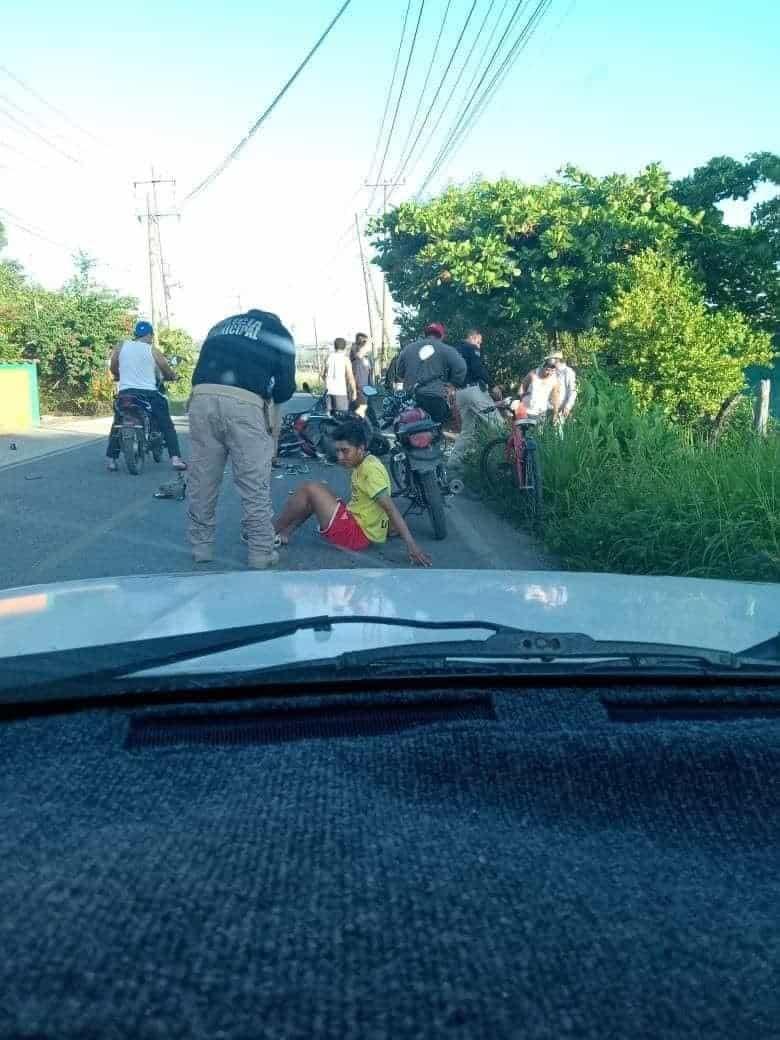 Choque entre motociclistas cobra vida de mujer en Jalpa