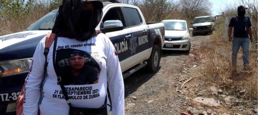 Hallan megafosa en Michoacán con restos de al menos 51 personas