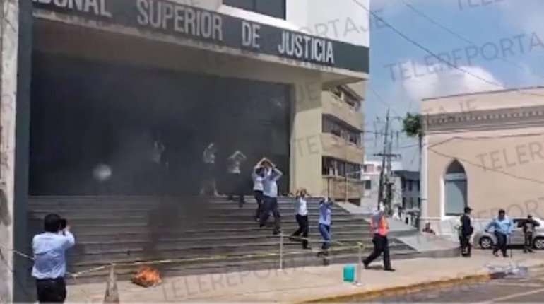 Vive Tabasco simulacros de sismo, incendio y huracán