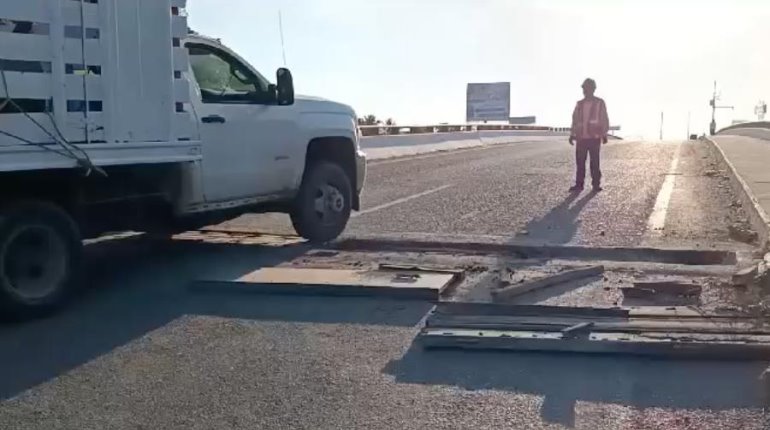 Suspenden dos carriles del puente Los Monos por trabajos de mantenimiento