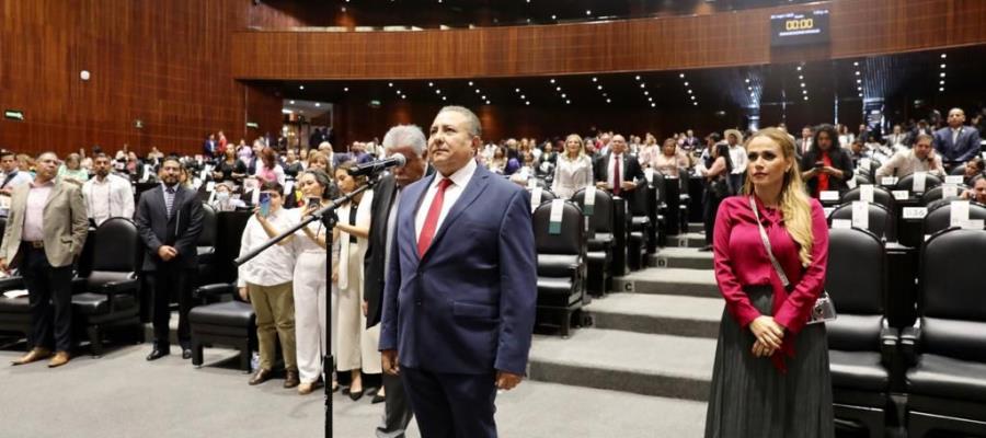 Rinde protesta Ismael Plankarte como diputado federal suplente de Marcos Rosendo