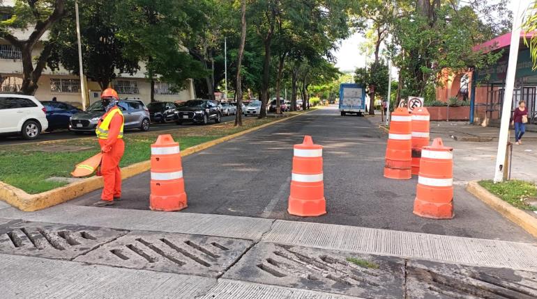 Cierran Avenida de Los Ríos en carril que va al tanque elevado