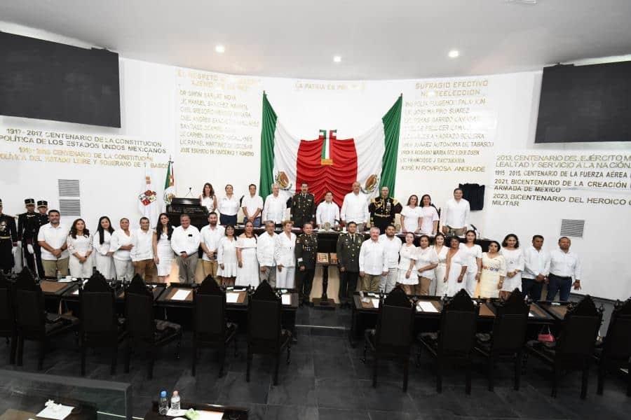 Inscriben en muro de honor de Congreso local leyenda 2023 Bicentenario del Heroico Colegio Militar