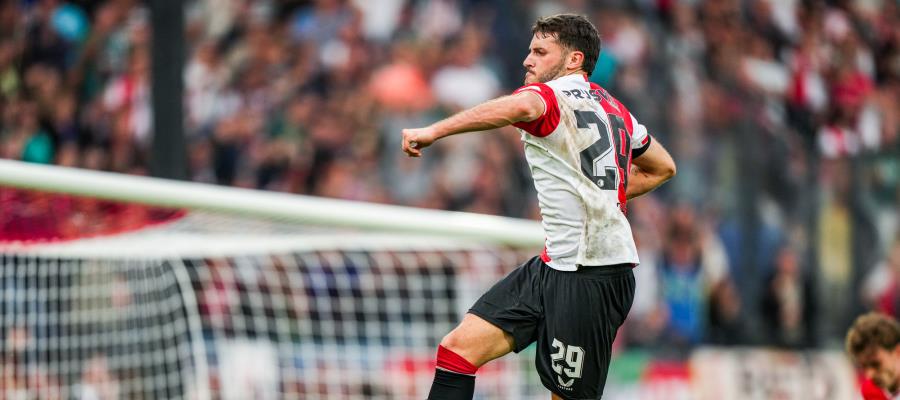 ¡Ya son 10! Santi Giménez alcanza la decena de goles en la temporada con el Feyenoord