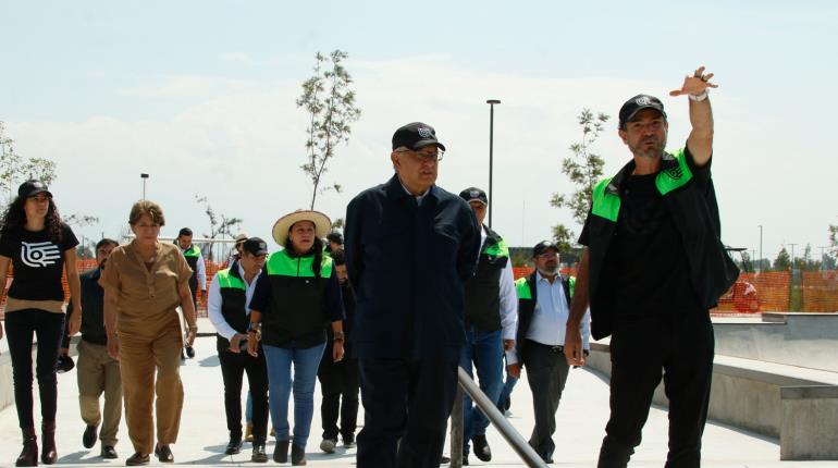 AMLO evalúa avances de recuperación del lago de Texcoco; estará listo en 2024