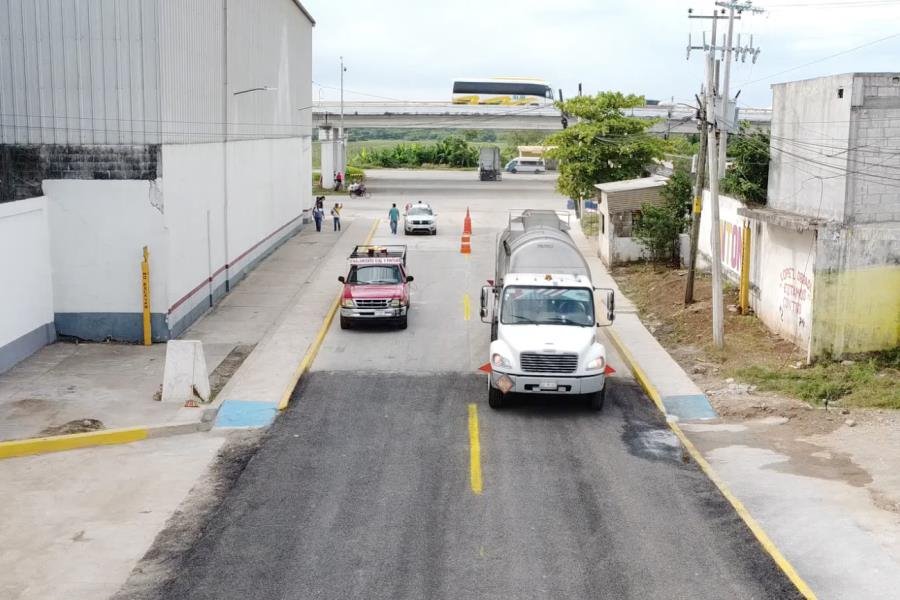 Concluye Centro reconstrucción del acceso a Terminal de Abastecimiento y Despacho de gasolinas