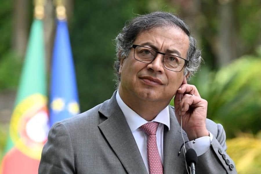 Pide Fiscalía de Colombia investigar al presidente Gustavo Petro