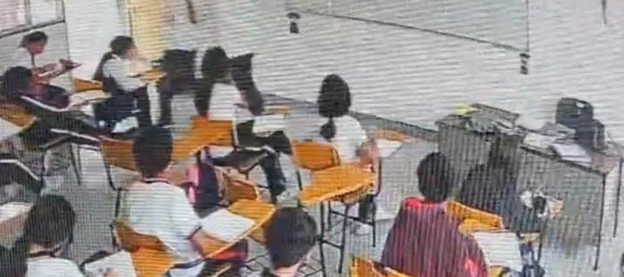 Estudiante apuñala a maestra en plena clase en Coahuila; autoridades educativas ya investigan la agresión