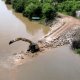 Por falta de energía eléctrica bloquean carretera a Reforma habitantes de la ranchería Corregidora