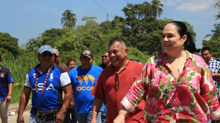 Encabeza Mónica Fernández asamblea informativa en Vicente Guerrero, Centla