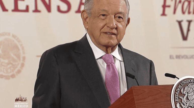 A la "cordura", llama Obrador a gobernadora de Chihuahua para distribuir libros de texto